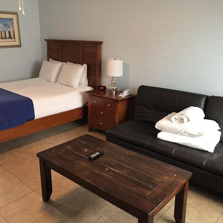 Beachgate Condo Suites And Hotel 437 Condo ポート・アランサス エクステリア 写真
